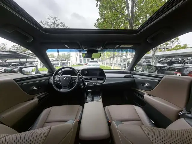 Lexus Lexus ES 200 Excellent Edition