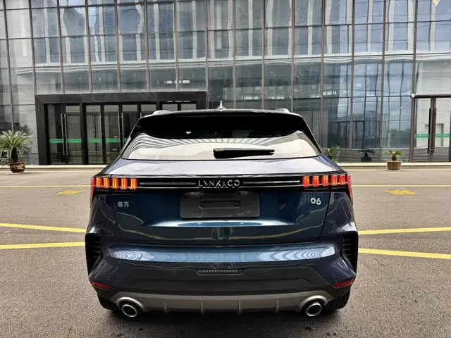 LYNK & CO Lynk 06 1.5T Yao Halo