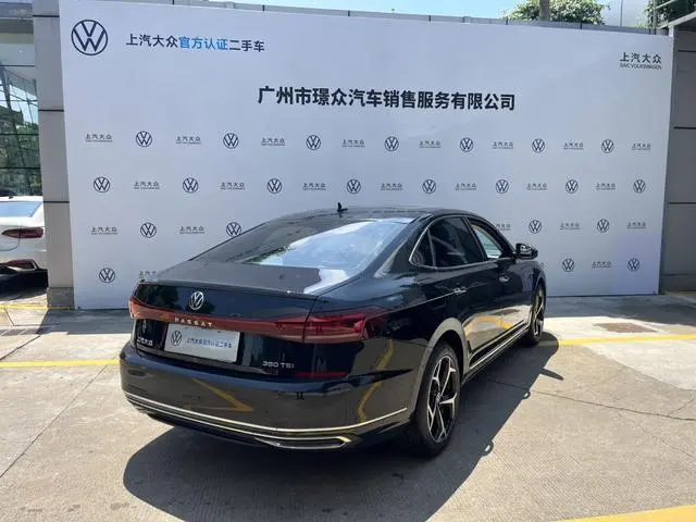 Volkswagen Passat 380TSI Starry Sky Deluxe Edition