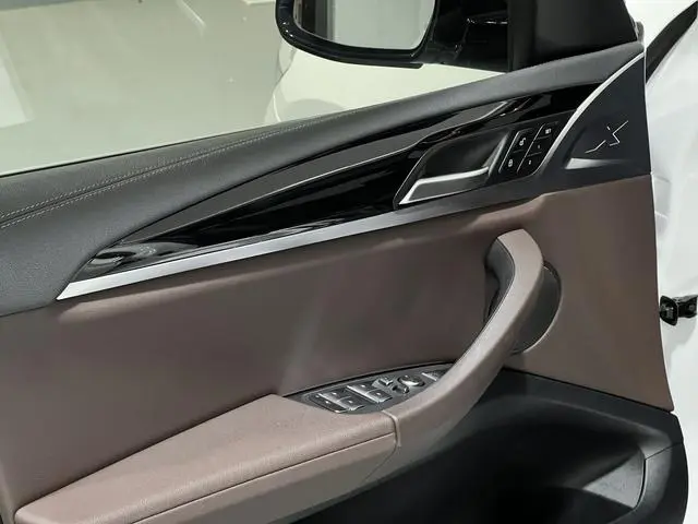 BMW BMW X3 xDrive25i M sports suit