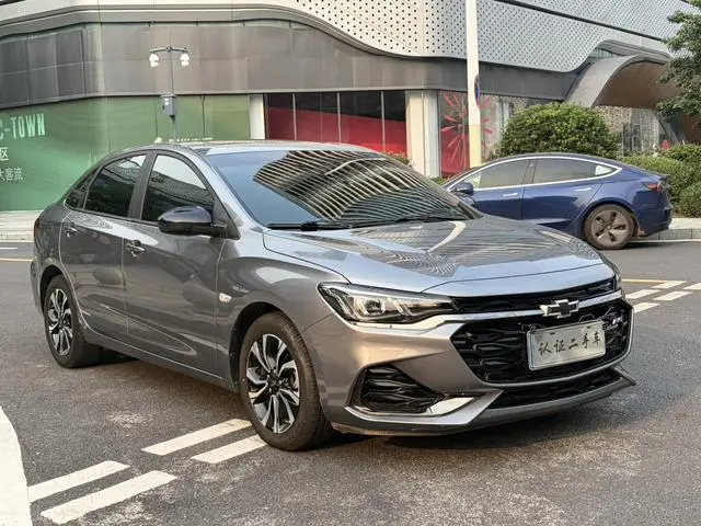 Chevrolet Cruze RS 330T automatic happy Version