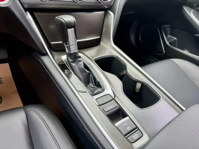 Honda Accord 260TURBO Deluxe Edition