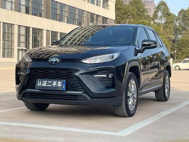 TOYOTA Wilanda Dual engine 2.5L two-wheel drive deluxe edition