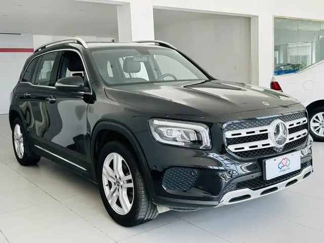 Mercedes-Benz Mercedes-Benz GLB GLB 220 dynamic type