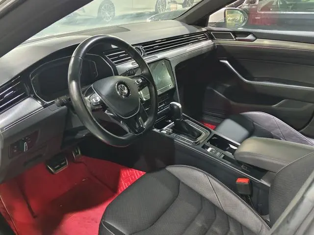 Volkswagen Volkswagen CC 330TSI Charm Edition Country VI