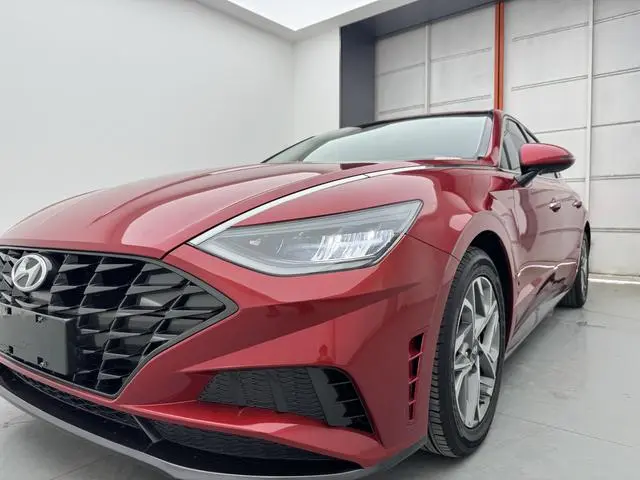 Hyundai Sonata 270TGDi GL DCT Leading Edition
