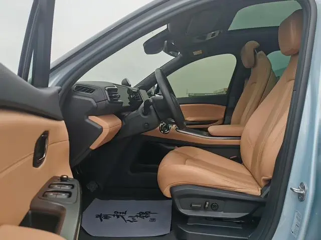 NIO NIO ES6 420KM sports version