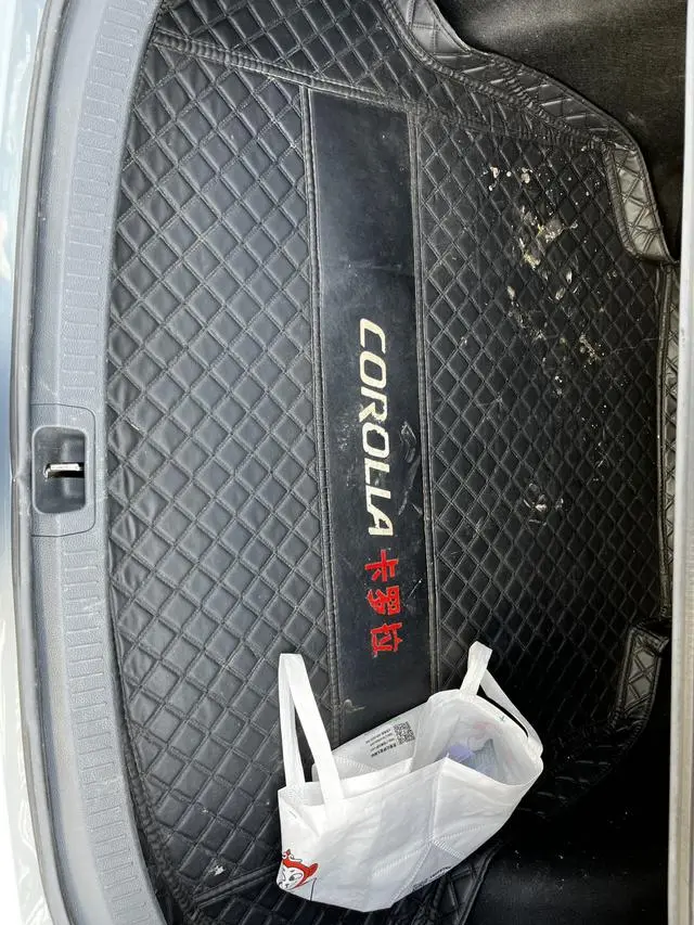 TOYOTA Corolla Dual engine 1.8L E-CVT GL-i Elite Edition