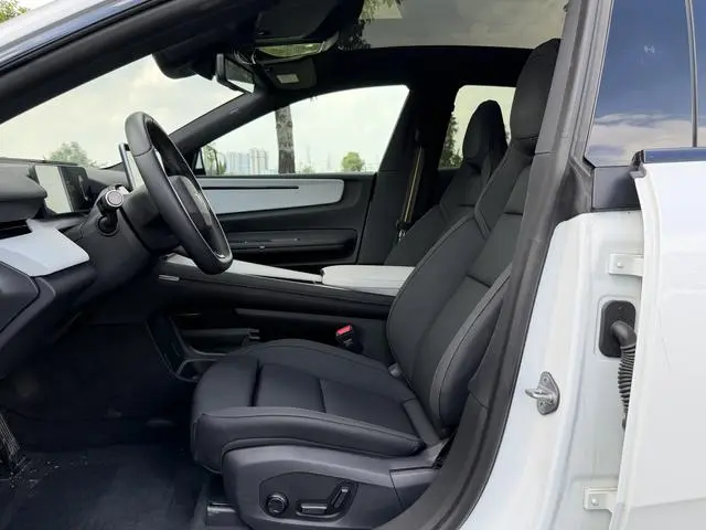 Polestar Polestar 4 Dual-motor long battery life PLUS dual-star connected version