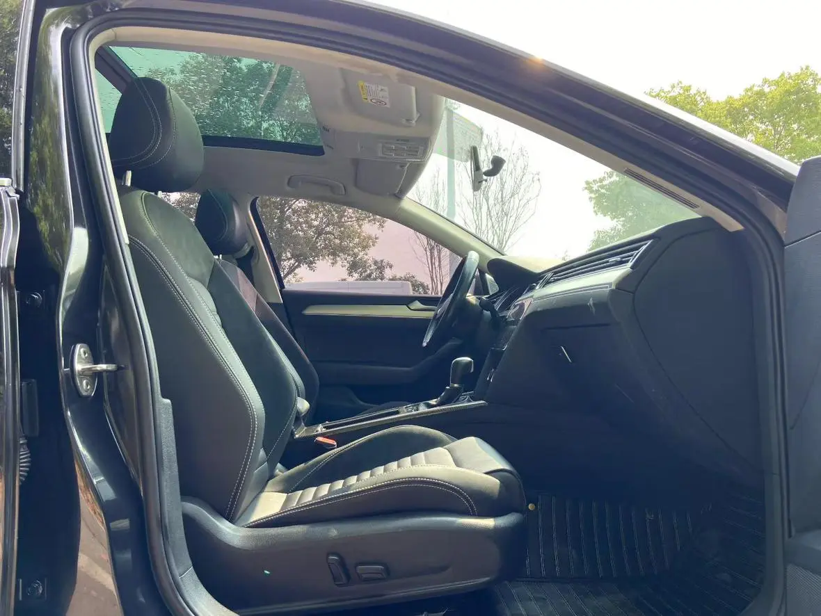 Volkswagen Magotan 280TSI DSG comfort type