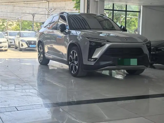 NIO NIO ES8 580KM base version six seats