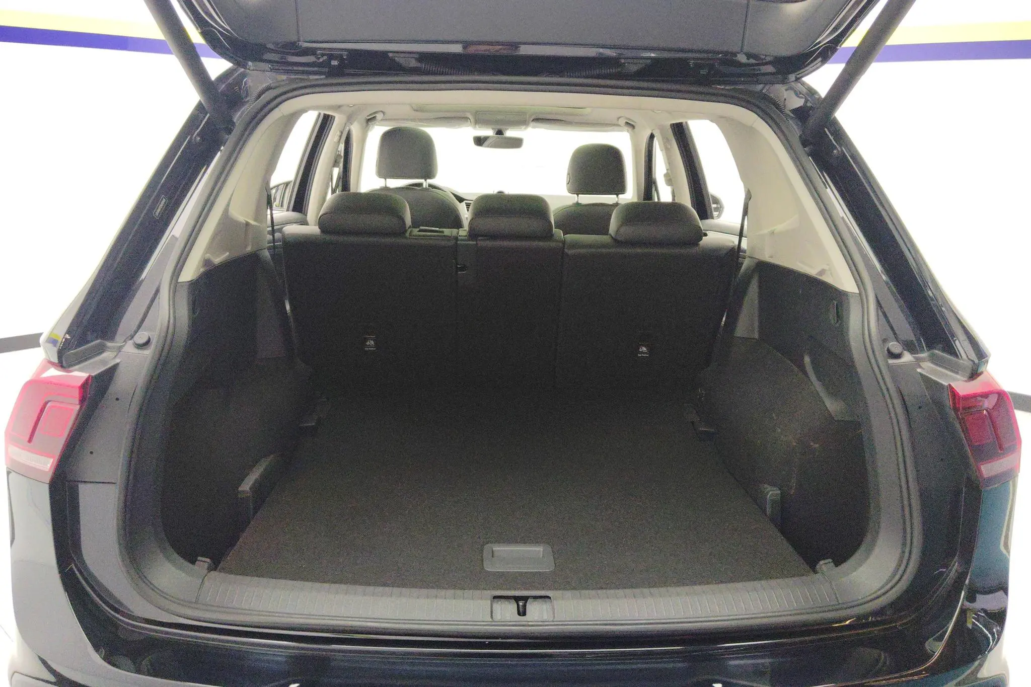Volkswagen Tiguan L 330TSI automatic two-wheel drive R-Line Premium edition