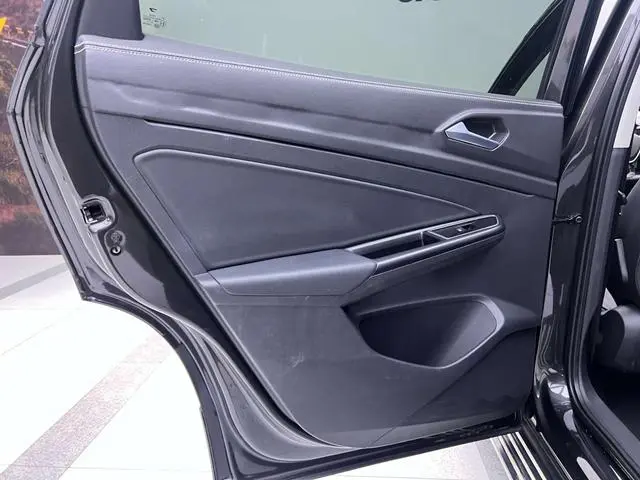 Jetta Jetta VS7 Black Front version 1.4T automatic Enjoyment Type