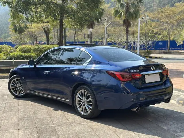 Infiniti Infiniti Q50L 2.0T Yixiang Edition Country V