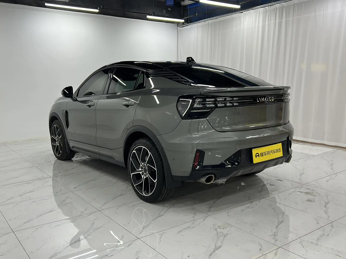LYNK & CO Lynk 05 2.0TD two-wheel drive Halo