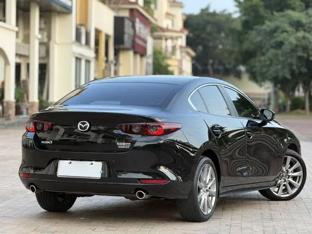 Mazda Mazda 3 Angkesaila 2.0L automatic Quality Rui version