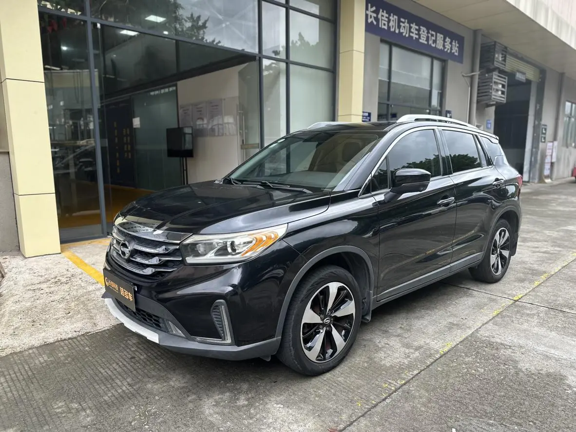 GAC Trumpchi GS4 235T automatic two-wheel drive luxury smart version