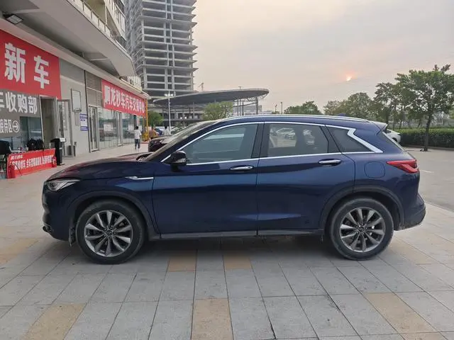 Infiniti Infiniti QX50 2.0T two-wheel drive fashion version