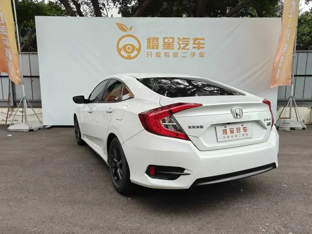 Honda Civic 220TURBO CVT Dynamic Version Country VI