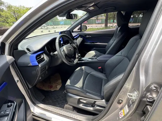 TOYOTA IZOA 2.0L Yichi Edition Country V