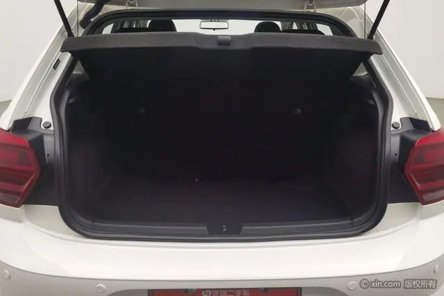 Volkswagen Polo Plus 1.5L Automatic Panoramic Enjoy Edition