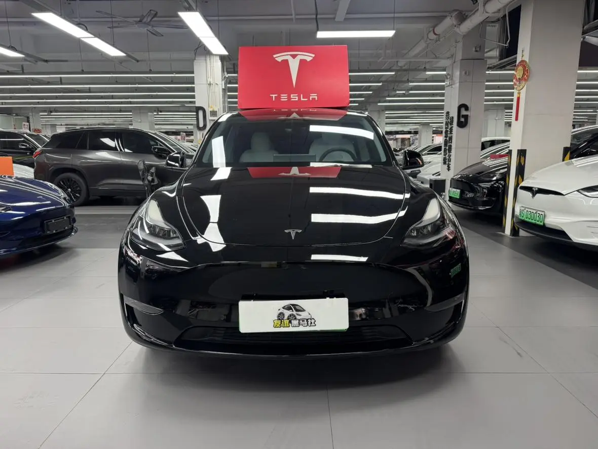 Tesla Model Y Standard battery life, rear-wheel drive version