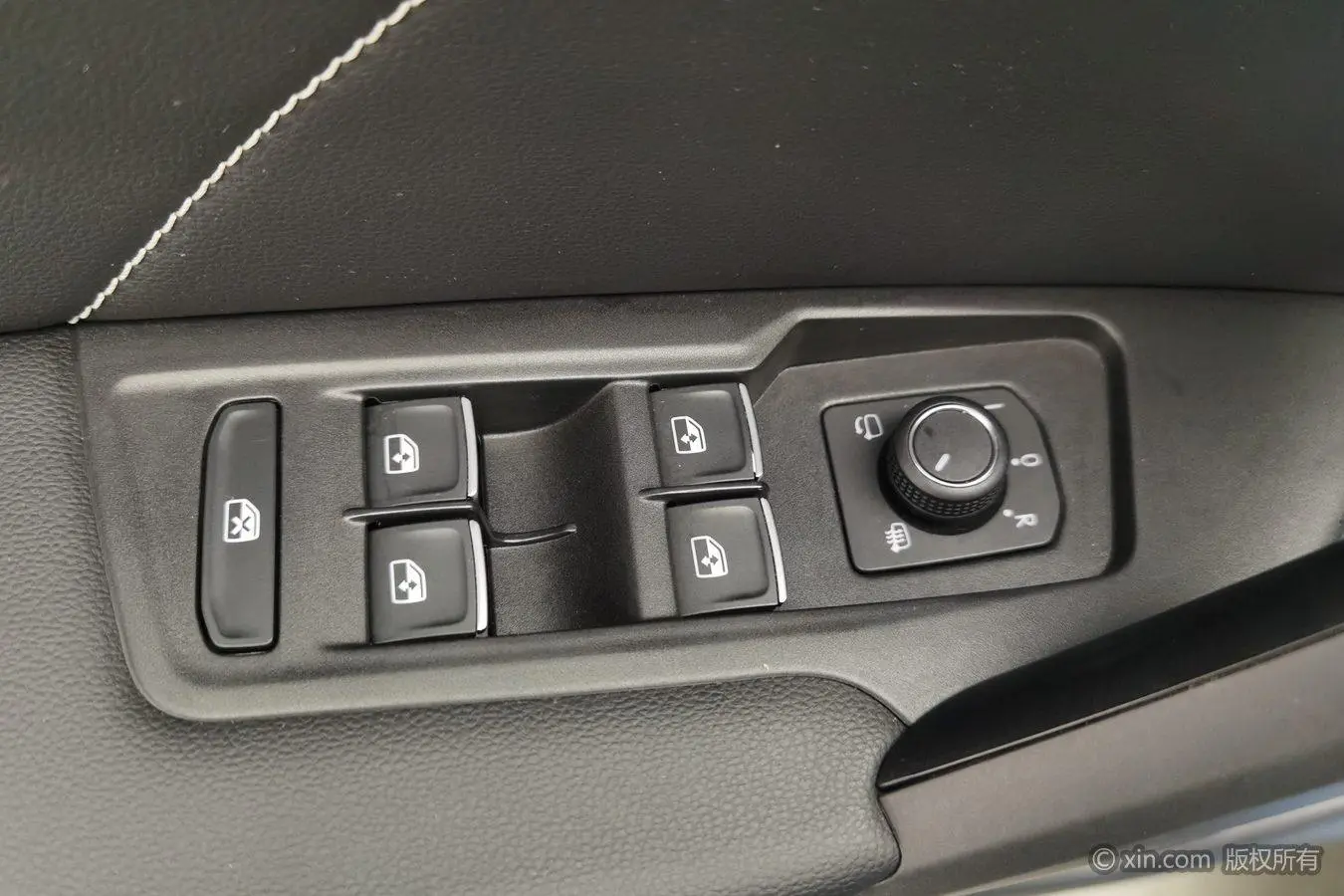 Volkswagen Tanyue 380TSI Luxury Zhilian Edition Pro Four-wheel drive