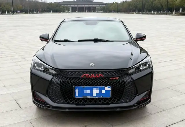 Dongfeng Fengshen Yi Hyun 230T automatic wind chasing version