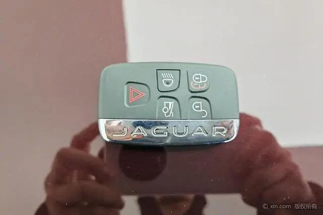 Jaguar Jaguar XFL 2.0T P200 two-wheel drive Elite Edition