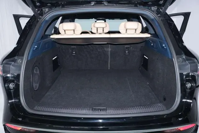 VOYAH Lan Tu FREE Four-wheel drive, long battery life, pure electric version