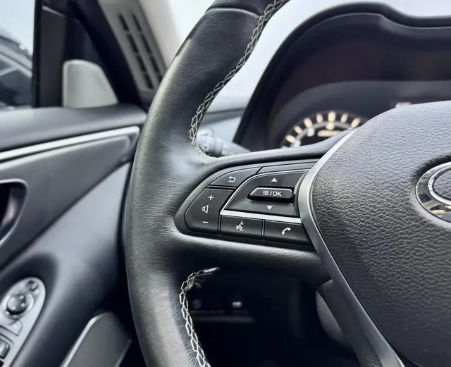Infiniti Infiniti Q50L 2.0T Premium Version Country VI