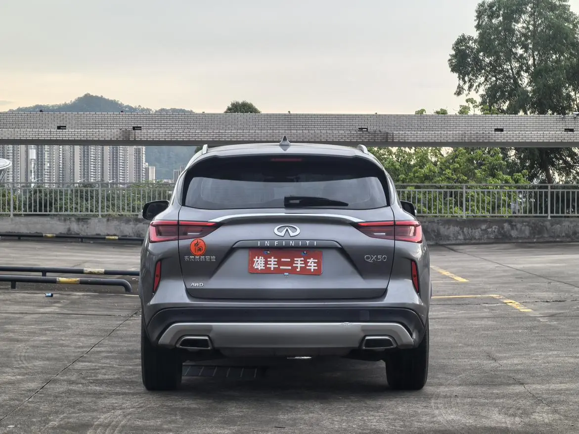 Infiniti Infiniti QX50 2.0T four-wheel drive Elite Edition
