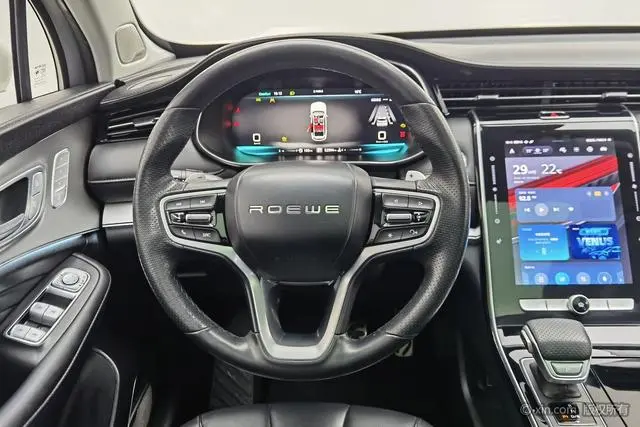 Roewe Roewe RX5 MAX 400TGI Automatic Smart Cockpit Ultimate Edition