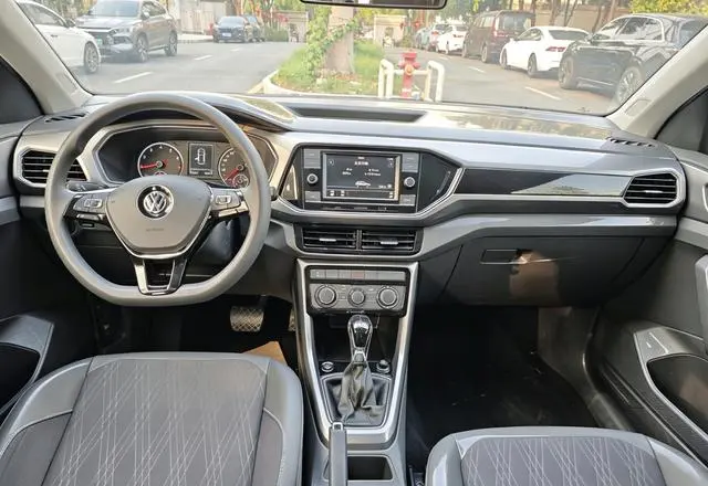 Volkswagen Tu Kai 280TSI DSG Comfort Edition