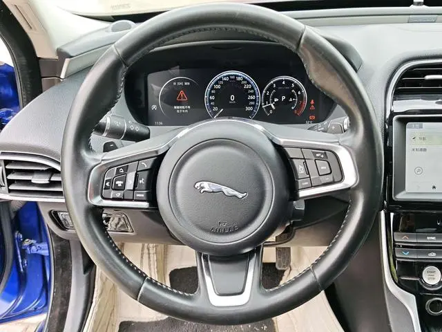 Jaguar Jaguar XEL 2.0T 200PS Premium Edition