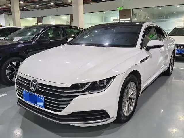 Volkswagen Volkswagen CC 330TSI Charm Edition Country VI