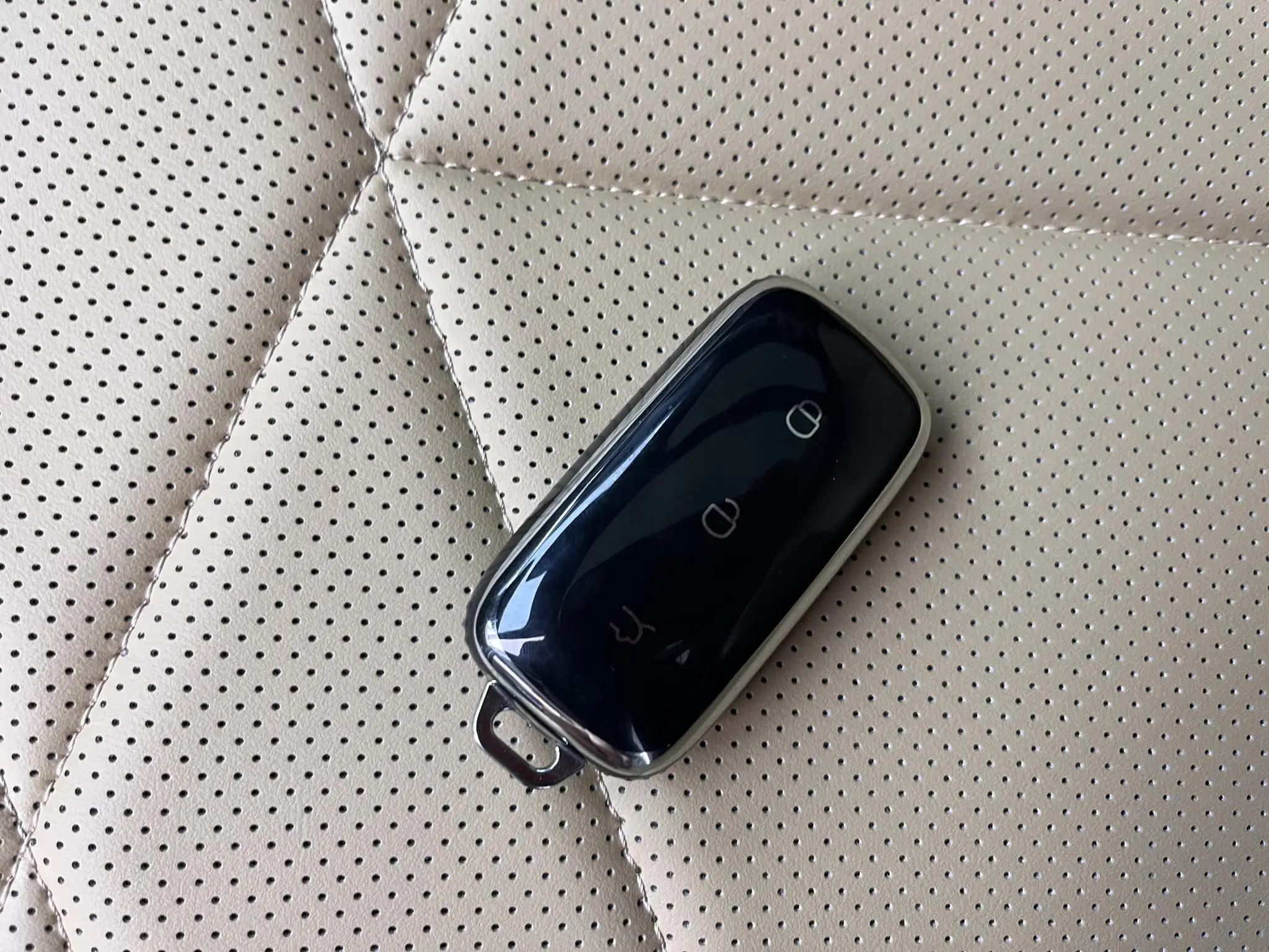 Geely Galaxy Galaxy L6 1.5T DHT 125km MAX