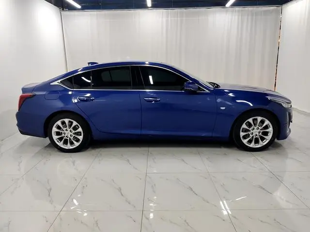 Cadillac Cadillac CT5 28T Luxury Standard Edition