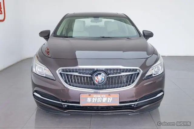 Buick Lacrosse Facelift 20T leading type