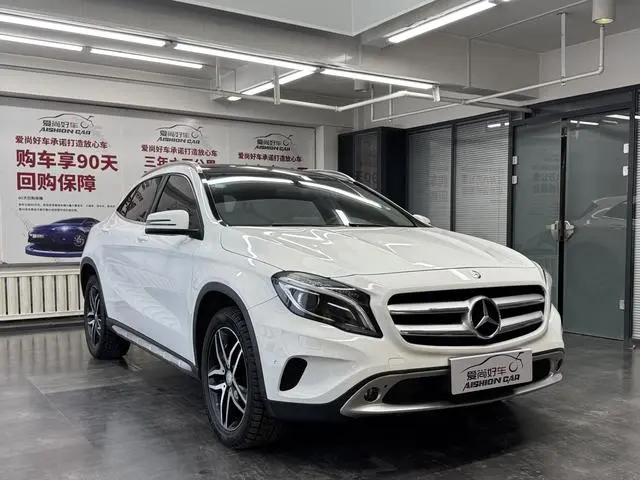 Mercedes-Benz Mercedes-Benz GLA GLA 220 4MATIC fashion type
