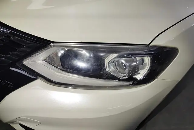 Nissan TIIDA 1.6L CVT Smart Enjoy Edition Country VI