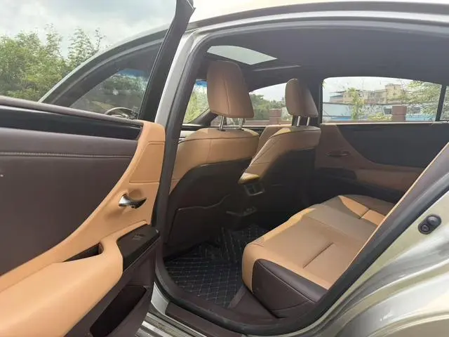 Lexus Lexus ES 200 Excellent Edition