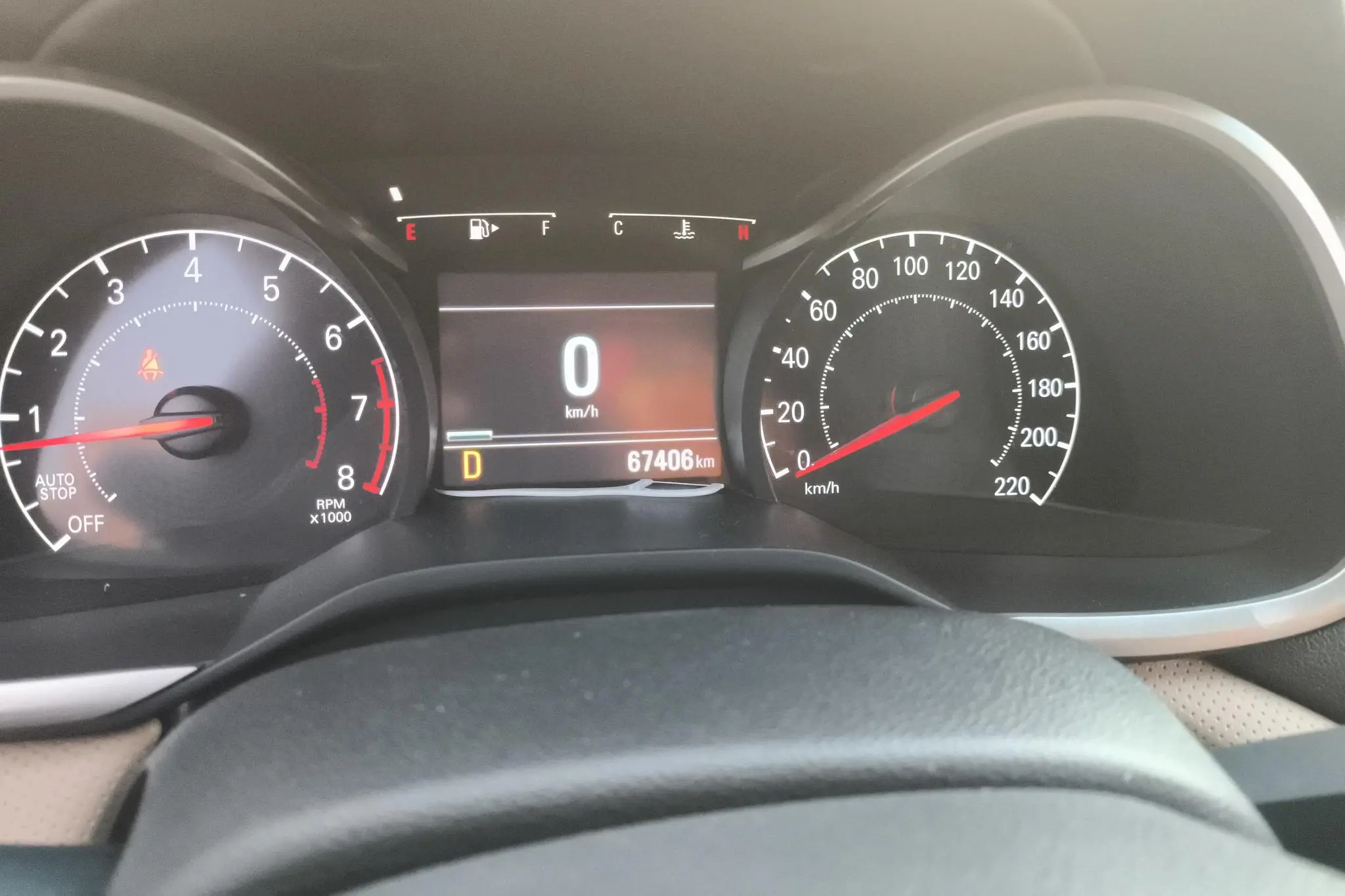 Chevrolet Cruze 320 automatic Enjoy Skylight version