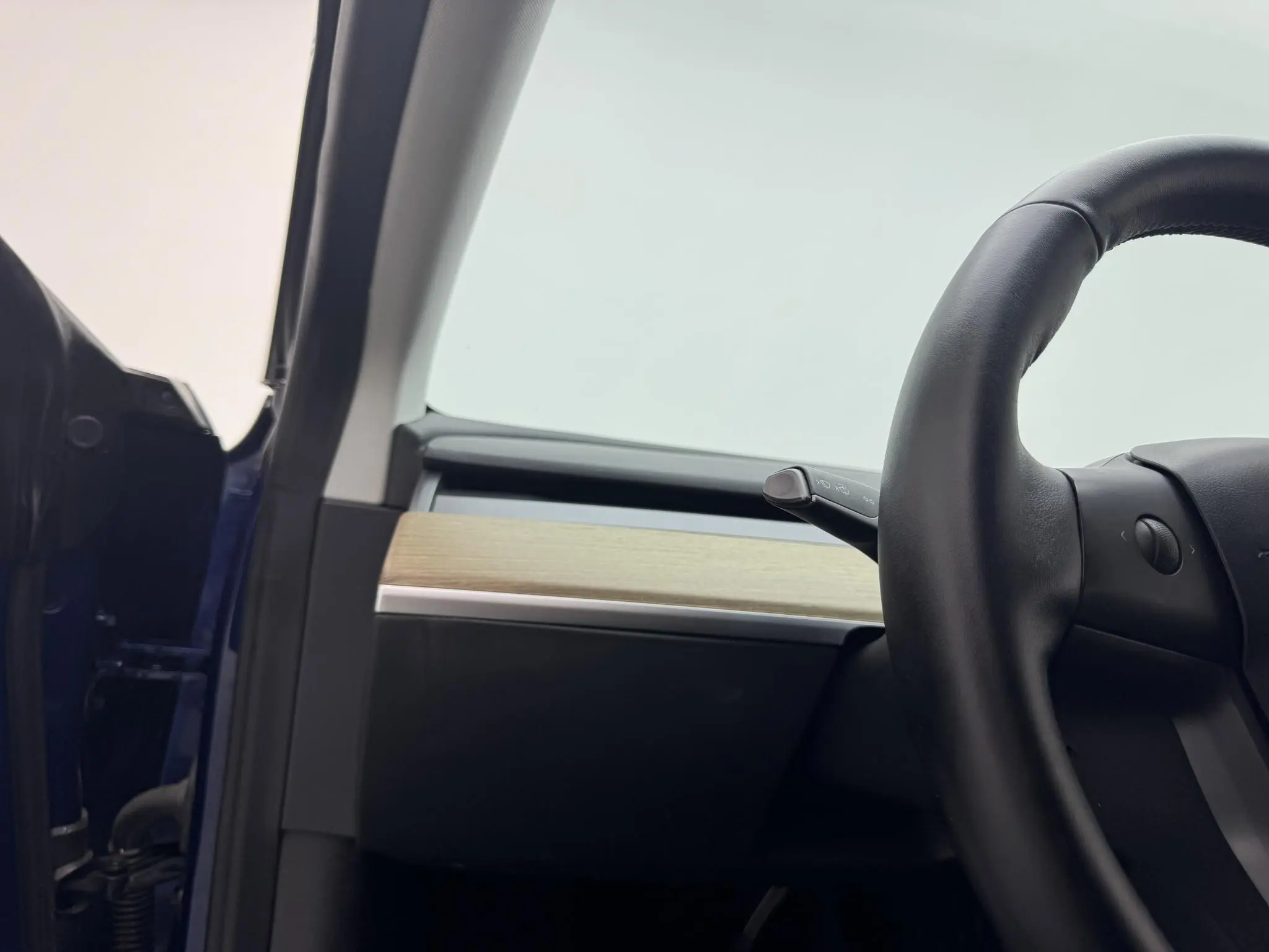 Tesla Model 3 Upgraded version of standard battery life rear drive