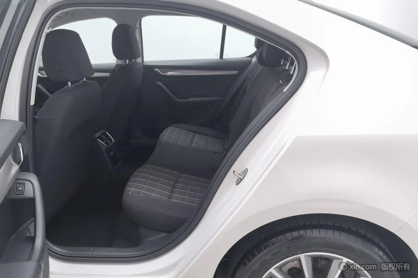 Skoda Octavia 1.5L automatic Smart Travel Comfort Edition Country VI