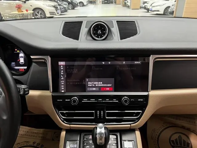 Porsche Macan Macan 2.0T