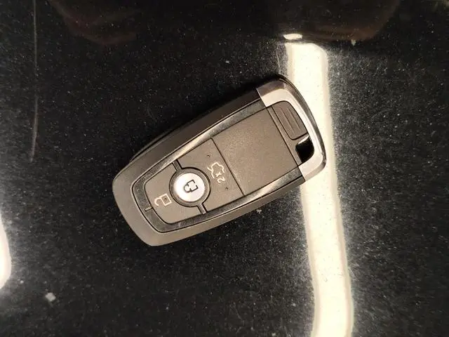 Ford Sharp World EcoBoost 245 two-wheel drive elite 5-seater country V