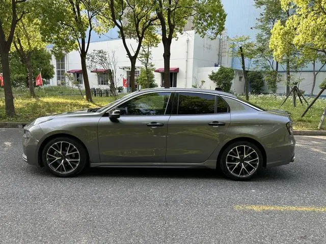 LYNK & CO Lynk 03 2.0 TD DCT Jin Pro