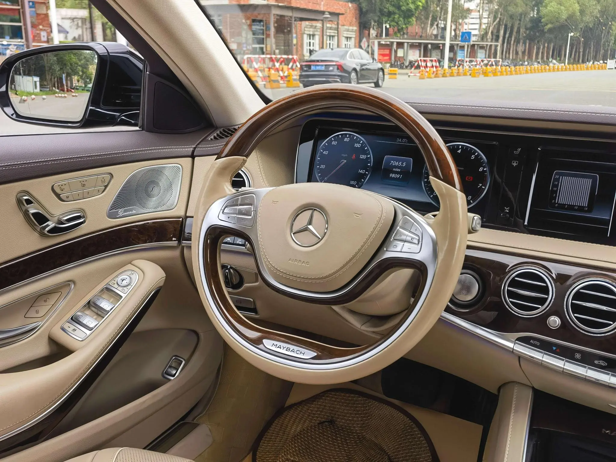 Mercedes-Benz Maybach S-class S 500 4MATIC