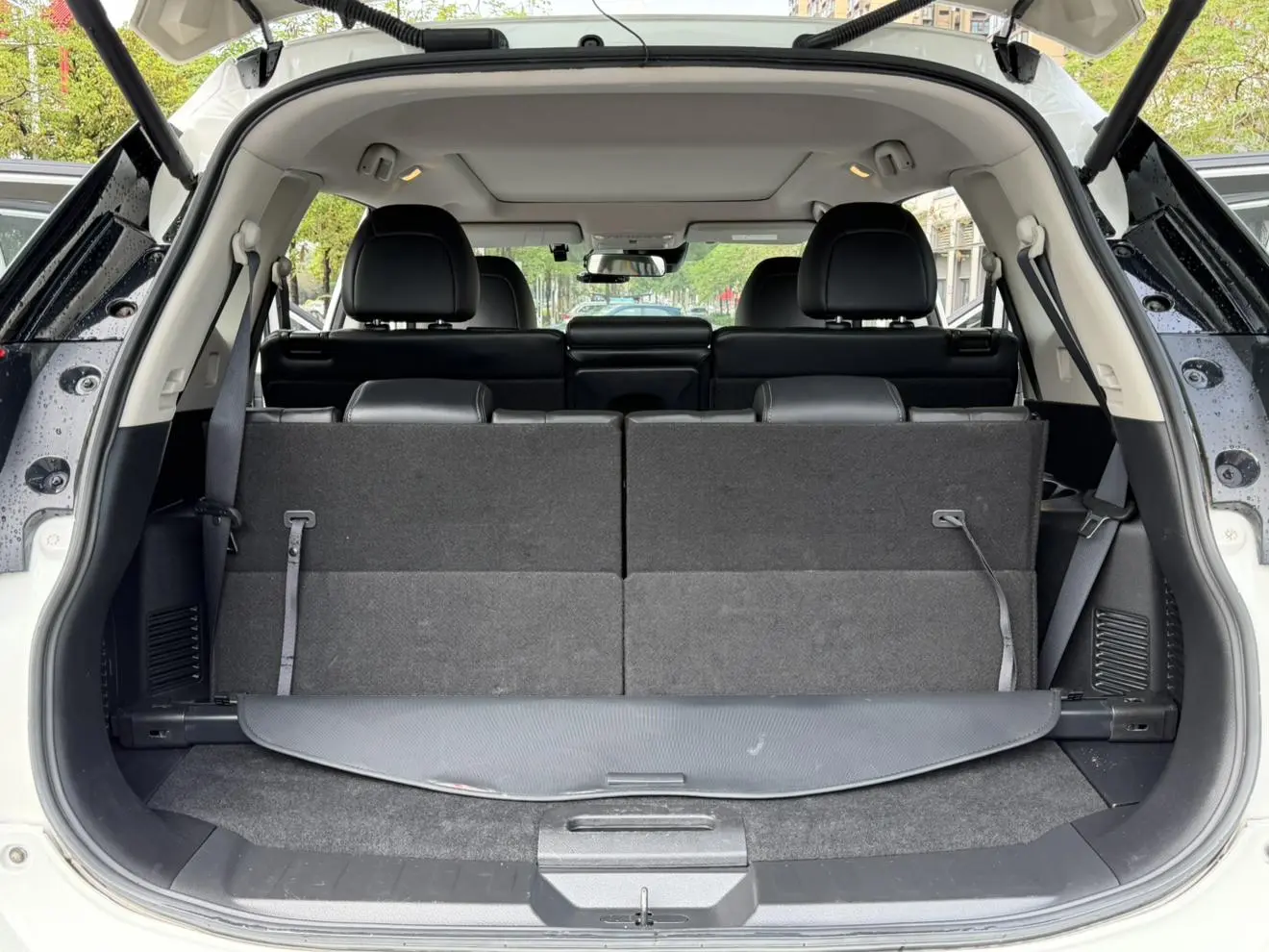Nissan Qijun 2.0L CVT Zhilian seven-seater Comfort Edition 2WD